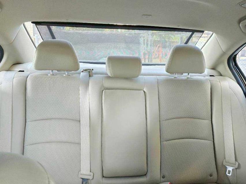 Honda Accord 2.0El ปี14 14