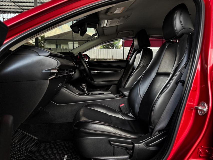 รหัสรถ WRT647 2020 MAZDA MAZDA3, 2.0 SP 14