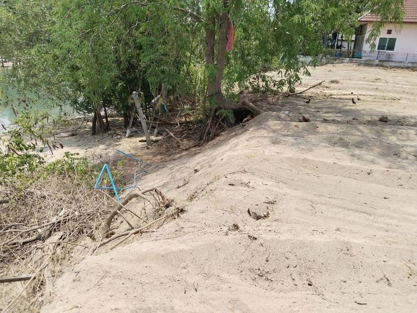 ขายถูกที่ดิน 2,900,000 ปากอ่าวทะเล ติดท่าจอดเรือประมง 5