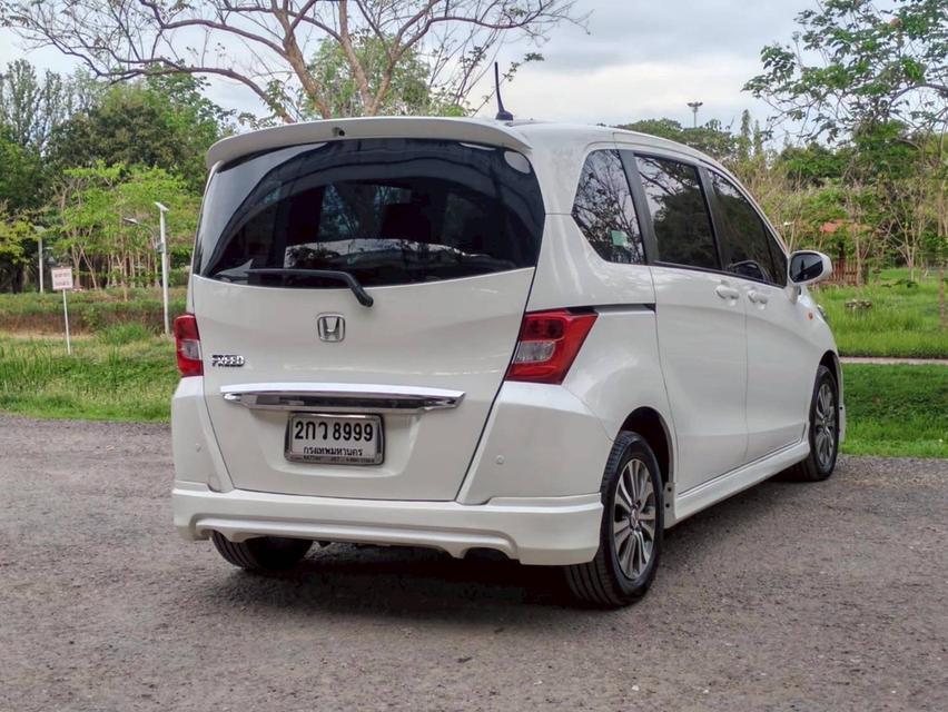 HONDA FREED 2013 4
