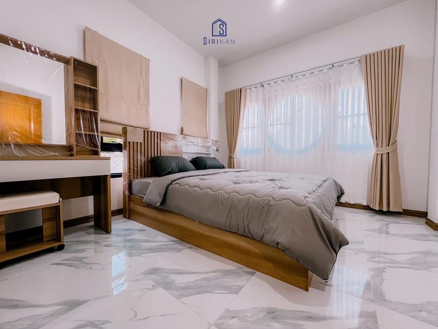 📌 บ้านสิริกาญจน์ บ้านที่เหมาะกับการพักผ่อนหลังเลิกงาน รายล้อมด้วยธรรมชาติ ทุ่งนาสีเขียว ✅เฟอร์นิเจอครบพร้อมอยู่  ✅บ้านชั้นเดียว ที่ดิน 100 ตร.ว.  ❌ร 4