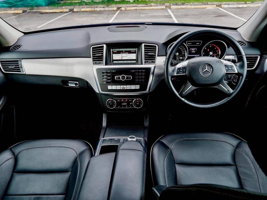 รหัสรถ PR3314 + Benz ML250d Bluetec Executive 4Matic จดทะเบียนปี 2014 โฉม Facelift Fulloption 9