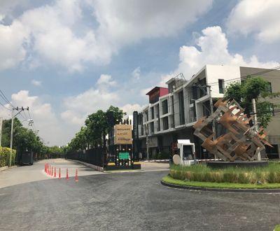 ให้เช่าตึกพ่นิชย์ บี อเวนิว วัชรพล 2