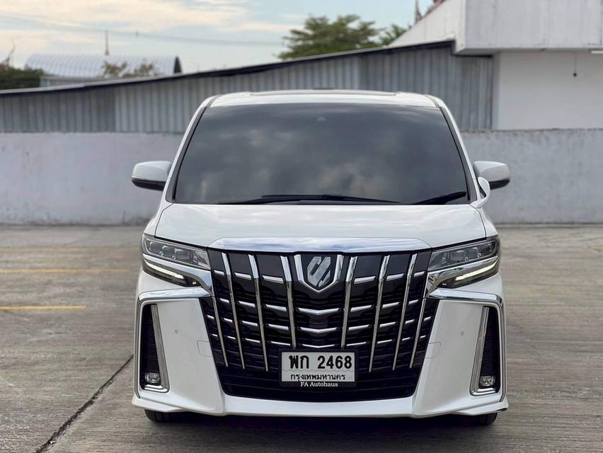 Toyota Alphard 2.5 SC Package MNC 2020 จด 2021 • Mileage: 64,000 km