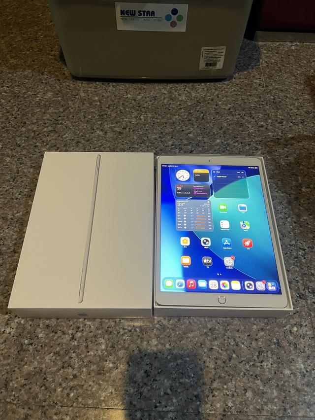 ขายiPadAir3สีSilver256กิ๊กสูนTrueมีกล่องใช้งานดีถูกๆ