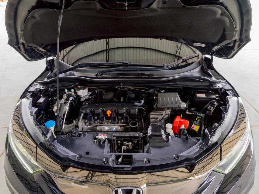 รหัสรถ 12AT9066 HONDA HR-V 1.8 RS ( MNC ) | ปี : 2018 19