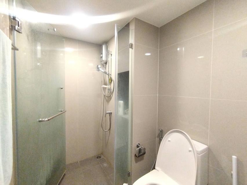 Ideo Charan 70 riverview condo 8