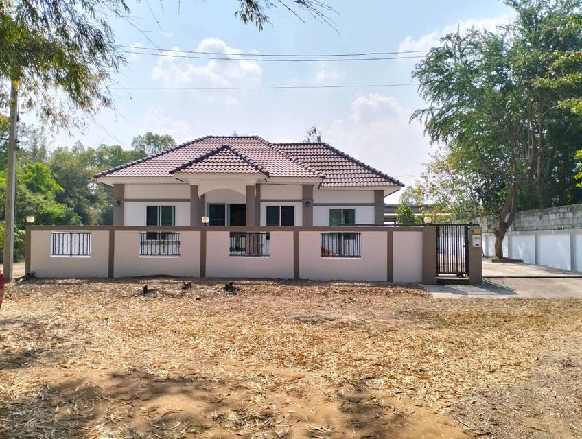 ขายบ้านเดี่ยวเมืองมหาสารคาม เลยเรือนจำ500เมตรทางไปร้อยเอ็ด 1