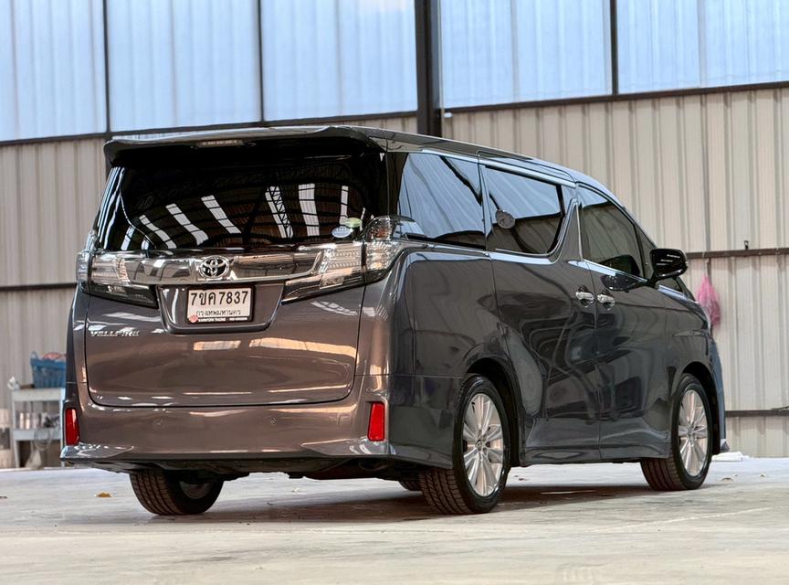 ปี 2015 TOYOTA VELLFIRE, 2.5 Z โฉม ปี15-23สีเทา เครื่องยนต์เบนซินล้วน มือเดียวป้ายแดง
