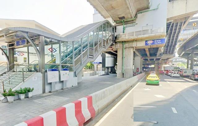 วงเวียนใหญ่ 1.3 กม. MRT ท่าพระ 345 ม. ให้เช่าตึกแถว 4 ชั้นรวมดาดฟ้า 20 ตร.วา. 260 ตร.ม. 4 นอน 4 น้ำ Airbnb ซ.เพชรเกษม 10 6