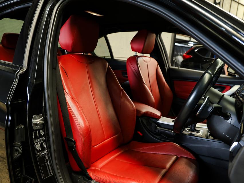 2016 BMW 320d 2.0 F30 (ปี 11-16) M Sport Sedan AT B1740 รูปที่ 15