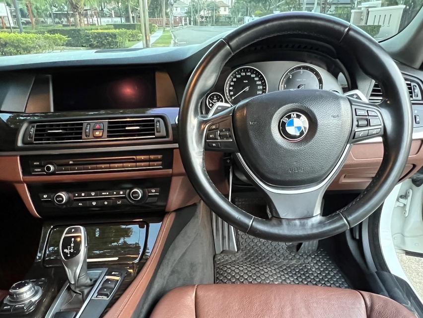 BMW 528i M Sport LCI F10 2014 11