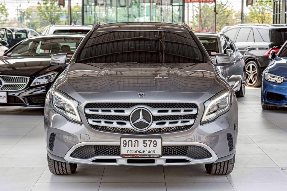 รหัสรถ NP579 BENZ GLA200 URBAN 2020 6