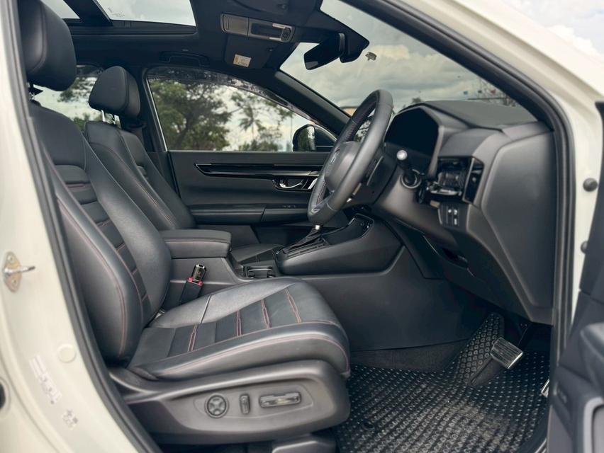 NEW Honda CR-V e:HEV RS 4WD TOP. สีขาว ปี 2023. ไมล์ 47,xxx km 11