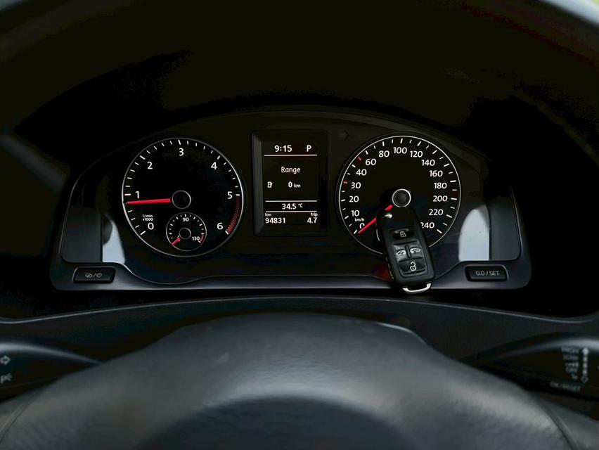 Volkswagen CARAVELLE 2.0 TDi Van 7