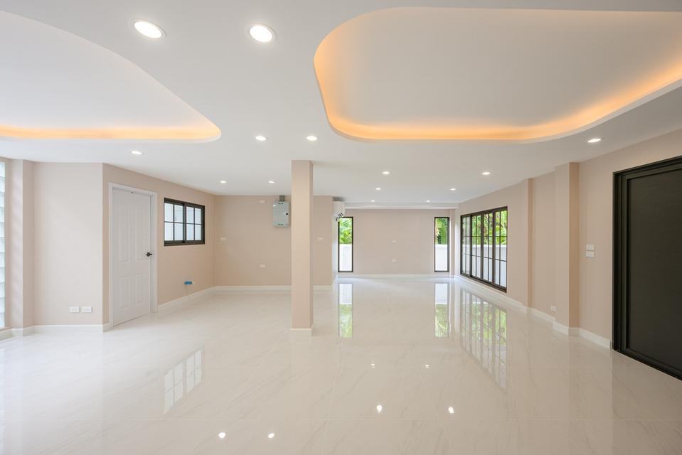 ขายบ้านหรู บางนา - ตราด กม. 12 Windsor Residence at Bangna ใกล้รถไฟฟ้า สถานีบางนา 15