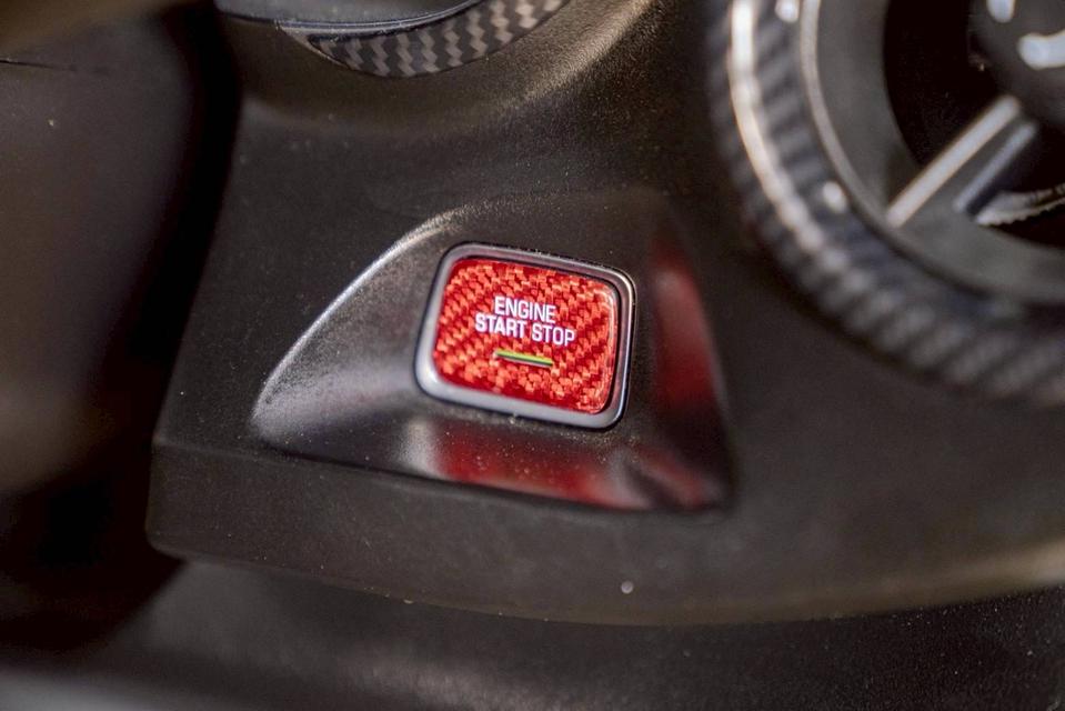 รหัสรถ 67GG2391 🐝🔥 #Chevrolet #Camaro 2.0 TURBO COUPE ปี 2017 “Bumblebee” 🔥🐝 รูปที่ 6