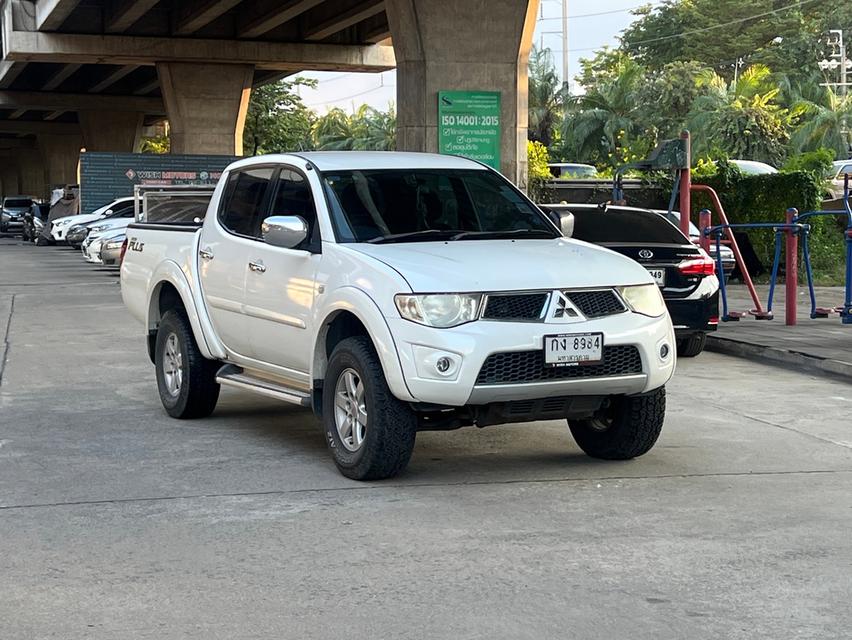 ขายรถ Mitsubishi Triton 2.4 Plus 4 ประตู ปี 2012 สีขาว เกียร์ธรรมดา