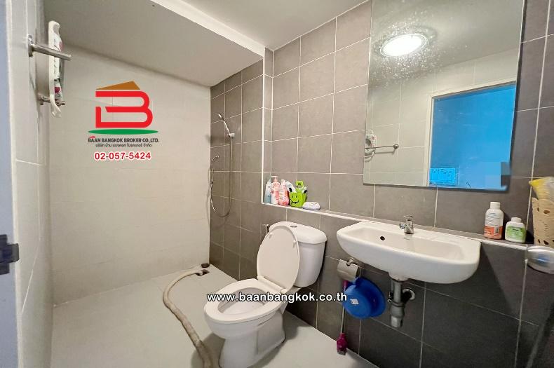 ทาวน์โฮม หมู่บ้าน พลีโน่ พหลโยธิน-สายไหม โครงการติดถนนสายไหมซอย 49-51 เนื้อที่ 27.7 ตารางวา แขวงสายไหม เขตสายไหม กรุงเทพมหานคร