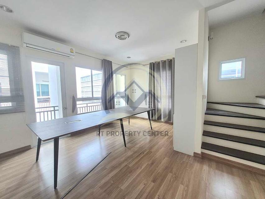 ขาย+เช่า หมู่บ้านพรีเมี่ยมเพลส1 เอกมัย-รามอินทรา ถนนสุคนธสวัสดิ์ 10