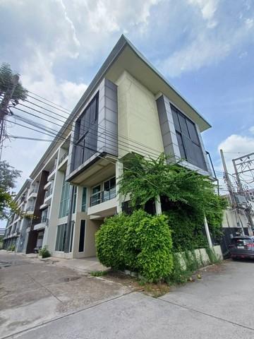 ให้เช่าโฮมออฟฟิต4ชั้นห้องมุม 600 ตร.ม.ย่านรามอินทราใกล้แฟชั่นไอแลนส์,MRTวงแหวนรามอินทรา สามารถจดทะเบียนบริษัทได้ 1