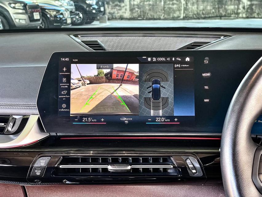 2023 BMW X1, 1.5 sDrive18i โฉมปี 23-ปัจจุบันเครื่องยนต์เบนซิน LCI รหัสตัวถังU11 รถสีดำ รูปที่ 10