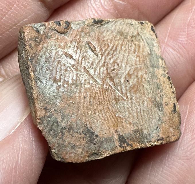 พระเนื้อดิน พิมพ์พระเจ้าห้าพระองค์ หลวงปู่ทอง วัดราชโยธา 6