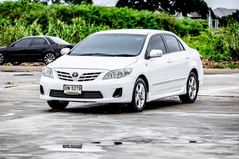 Toyota Altis 1.8G ปี 2011 เกียร์ออโต้ สีขาว สวยสภาพดี