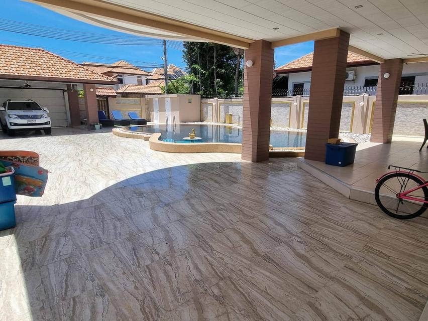 House south Pattaya 35 Million 11