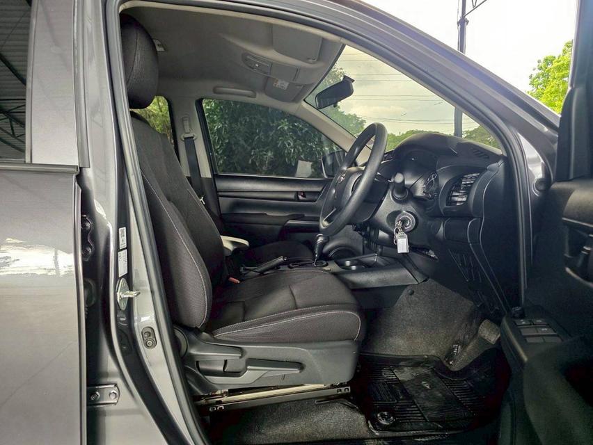ขาย Toyota Revo 2.4Z Edition ปี24 8