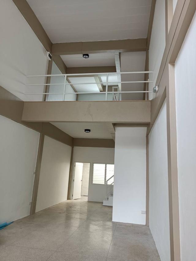 ขาย อาคารพาณิชย์ 3ชั้นครึ่ง หมู่บ้านสุภาพงศ์ 2 ใกล้7-11 ติดถนนใหญ่ (ลำลูกกา คลอง 7) 4