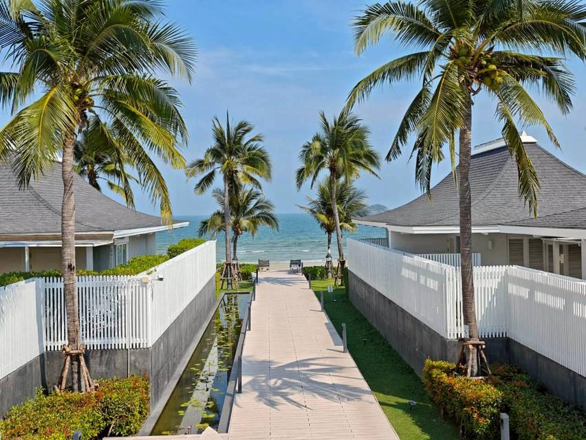 Seaside condo pet friendly Newly decorated for sale at Hua Hin 1
