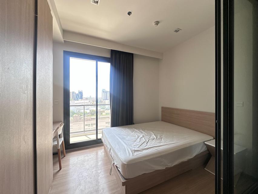  Newly Renovated, Pet-Friendly 30sqm Studio at M Jatujak 5