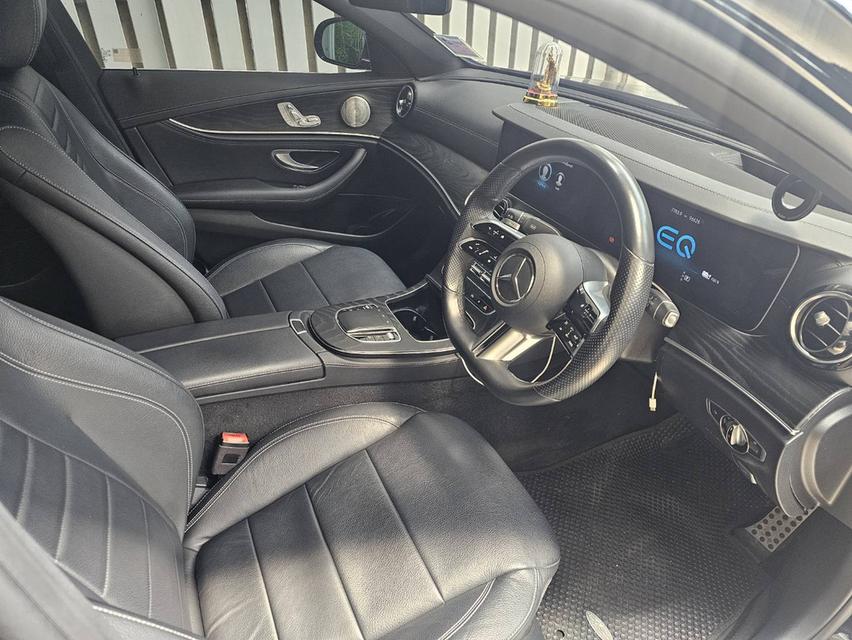 รถเบ็นซ์ E300e AMG Dynamic Facelift ปี22 รูปที่ 3