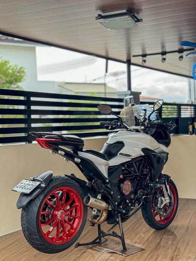 MV Agusta 800 มือสอง 2