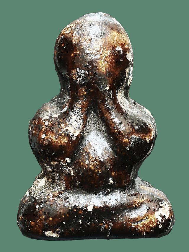 พระปิดตา หลวงพ่อทองสุข วัดสะพานสูง เนื้อผงคลุกรัก พิมพ์ชะลูด....เก่าๆ