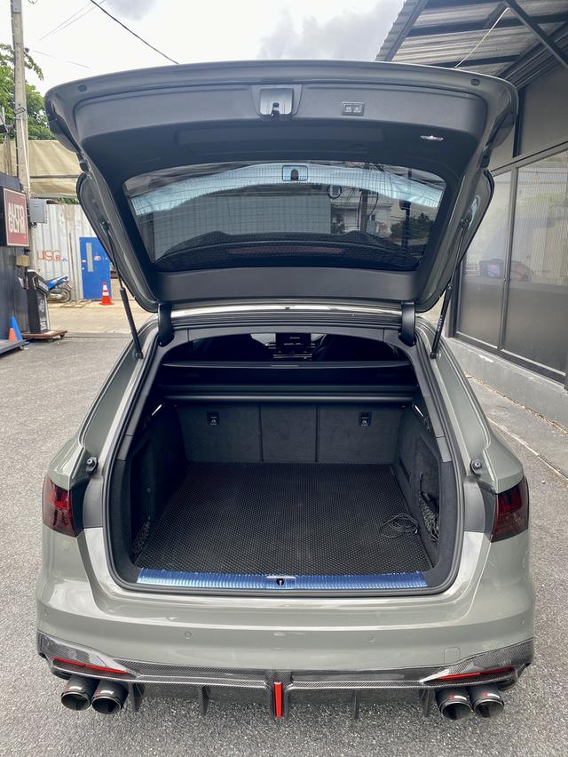 Audi A4 Avant 45tfsi Quattro Icon Black 14