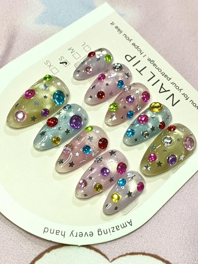 เล็บเจล งานHandmade Bedazzled nail ตัวแม่ Gen z