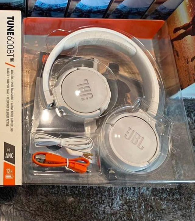 หูฟัง Tune JBL Headphone 3