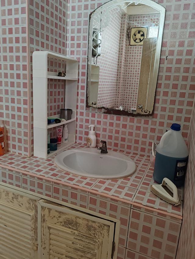 อาคารพาณิชย์ที่อยู่อาศัย 4