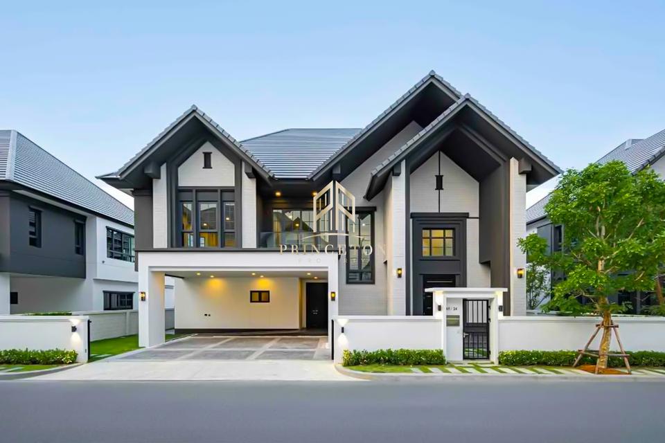 Luxury English-Style Detached House The City Bangna 2 20