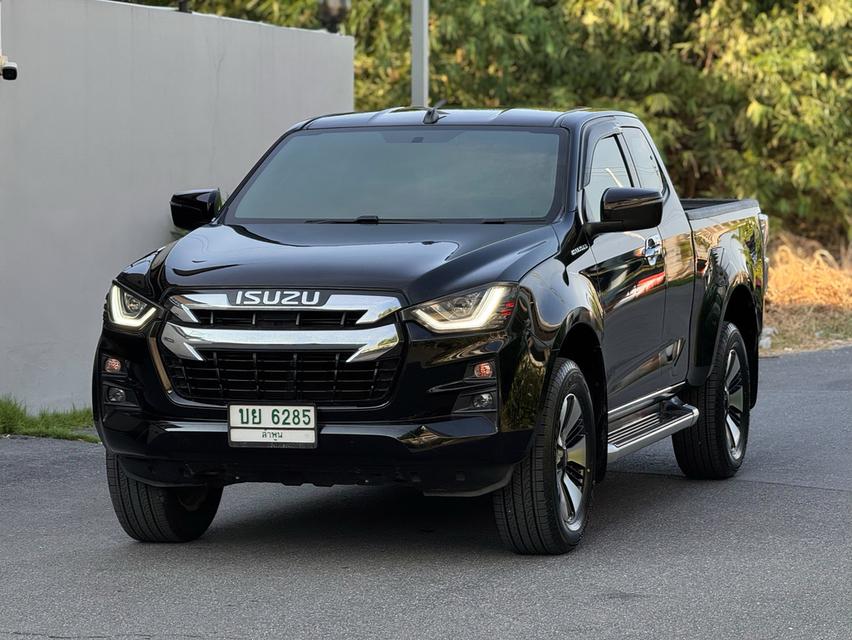 ใหม่กริ้บบบISUZU DMAX Pickup 2dr Ext. Cab Hi-Lander ZP Auto 6spRWD 1.9 Y2020 สีดำ ออโต้