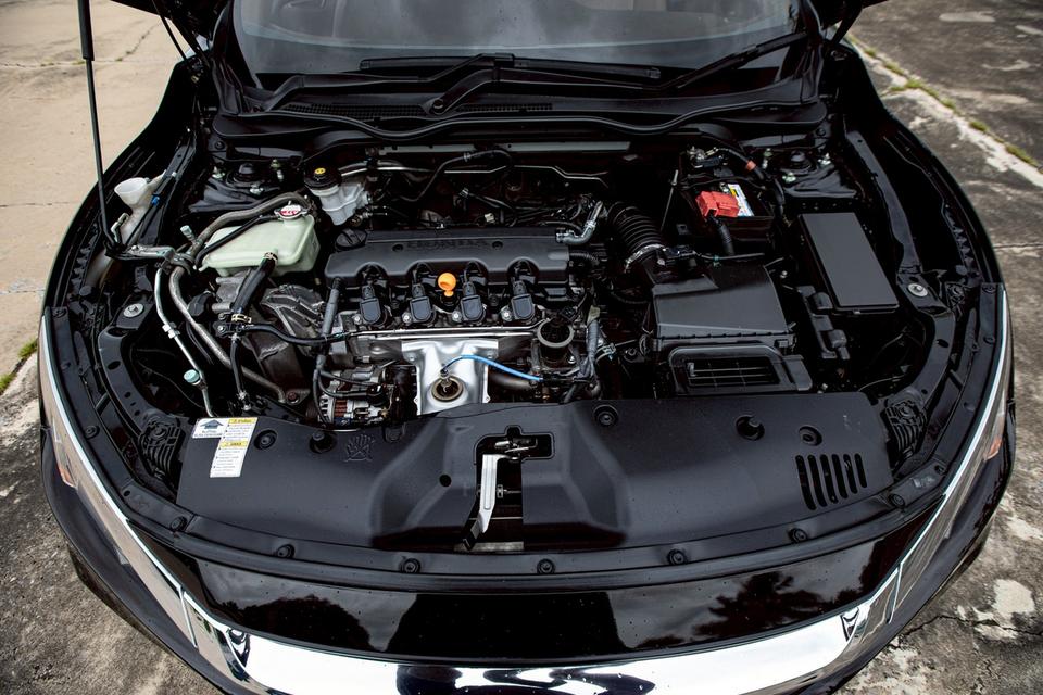 Honda Civic FC 1.8EL ปี 2021 สีดำ มือเดียวป้ายแดง 9
