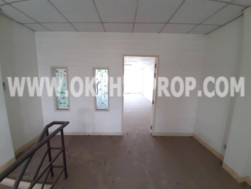 อาคารพาณิชย์ ซ.วัดลาดปลาดุก บางบัวทอง 7