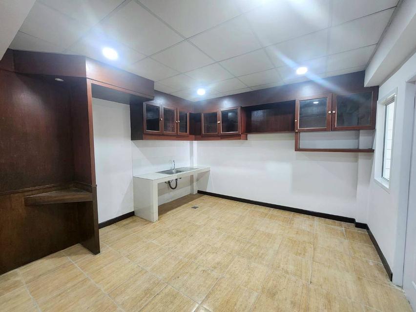 พฤกษา18 ซอยแก้วอินทร์ บางใหญ่ นนทบุรี ทาวน์เฮ้าส์หลังใหญ่ 35ตารางวา 5นอน 3 น้ำตรงข้ามเซ็นทรัลเวสเกต รีโนเวทพร้อมอยู่ ขายถูก 10