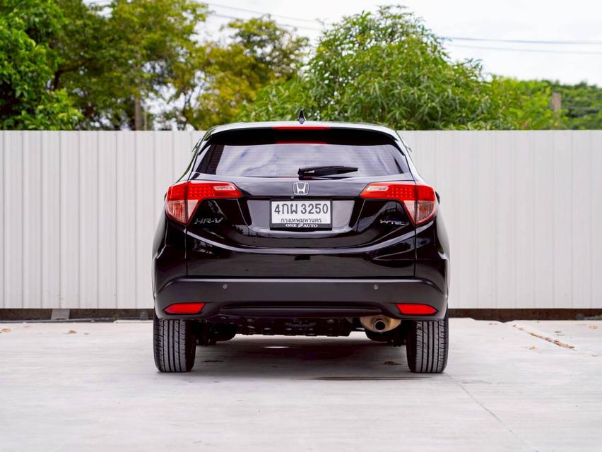 Honda HR-V 1.8E ปี 2015 3
