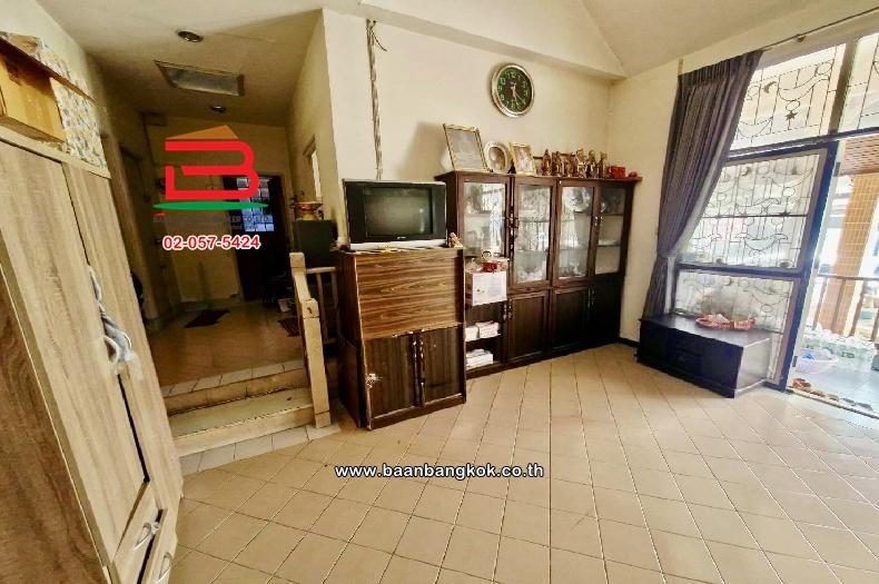 บ้านเดี่ยว หมู่บ้าน วรารักษ์ รังสิต คลอง 3 เนื้อที่ 55.1 ตร.ว หมู่บ้านติดถ.โยธาธิการคูคต-คลองหลวง ตำบลคลองสาม อำเภอคลองหลวง จังปทุมธานี 8