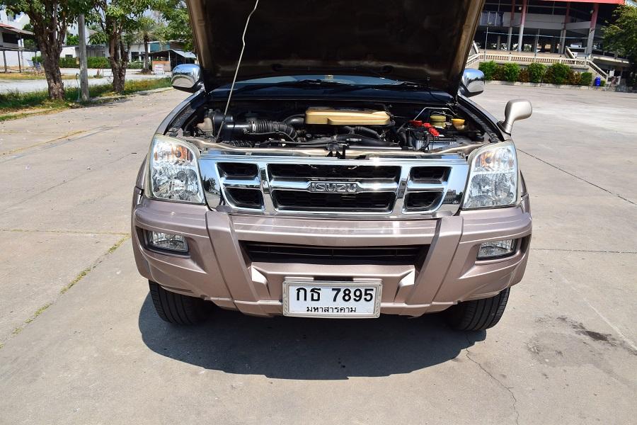 ขายรถครอบครัว #พร้อมเที่ยวทั่วไทย ISUZU ADVERTURE 3.0 Diเทอร์โบ ออโต้ ขับ2และ 4WD เบาะหนังแท้ 3ตอน แอร์หน้า และแอร์หลัง สวยๆโทร0957401229 ไอดีไล UTBP  2