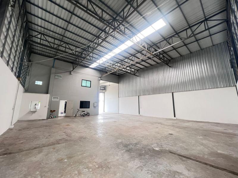 โกดังพร้อมออฟฟิศ 3 ชั้น ให้เช่า | ลำลูกกา คลอง 3 ปทุมธานี 7