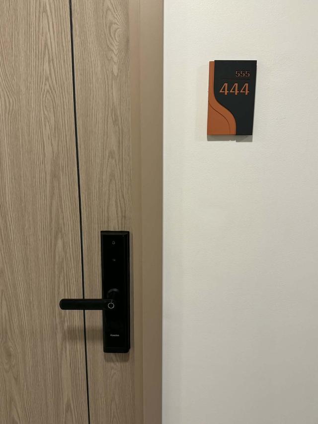 ปล่อยเช่าห้องใหม่ ✨ 𝐅𝐥𝐨 𝐛𝐲 𝐬𝐚𝐧𝐬𝐢𝐫𝐢 ห้องวิวแม่น้ำ & ICONSIAM 🚊เพียง 𝟑𝟓𝟎 เมตร 𝐁𝐭𝐬 คลองสาน 🛒𝟏 ก 3